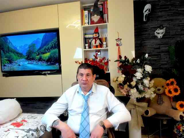spatacusdaddy48