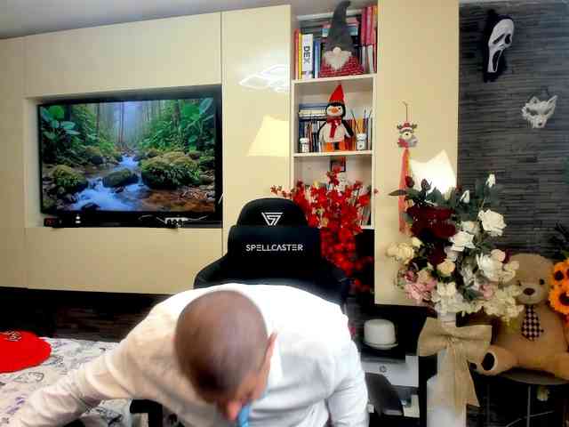spatacusdaddy48