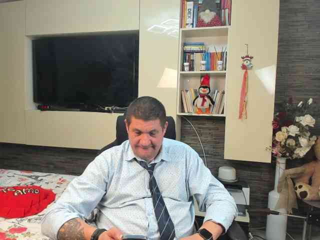 spatacusdaddy48
