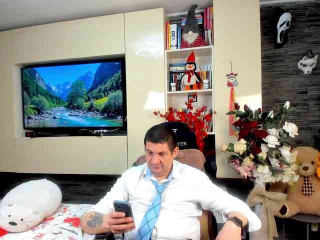 spatacusdaddy48