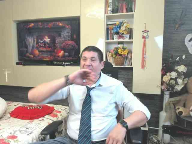 spatacusdaddy48