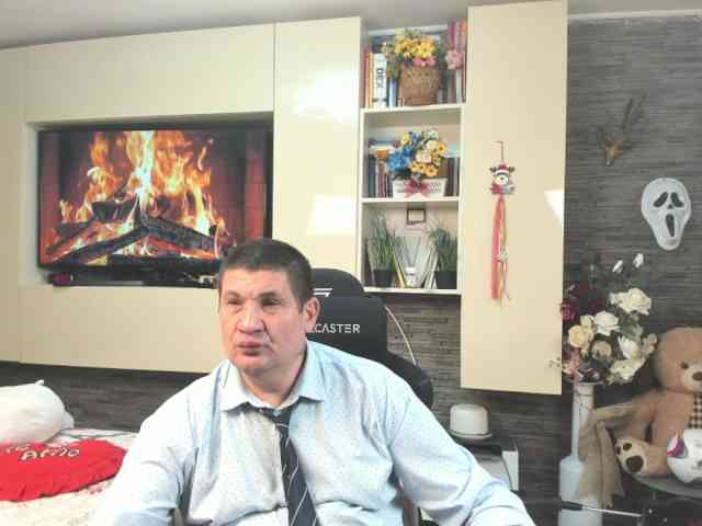 spatacusdaddy48