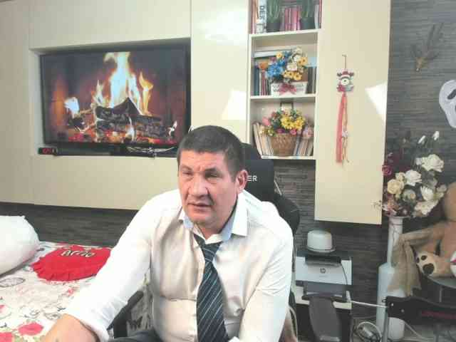 spatacusdaddy48