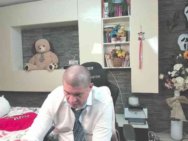 spatacusdaddy48
