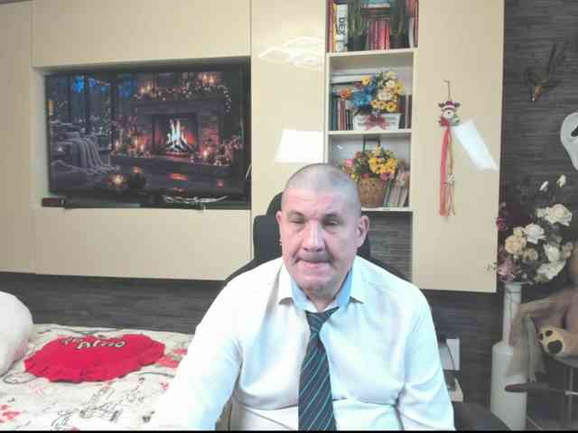 spatacusdaddy48