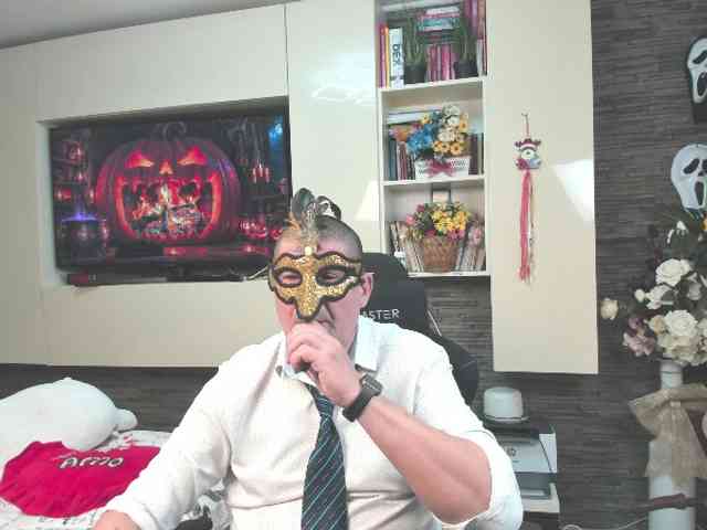 spatacusdaddy48