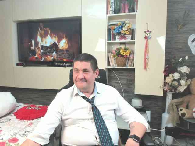 spatacusdaddy48