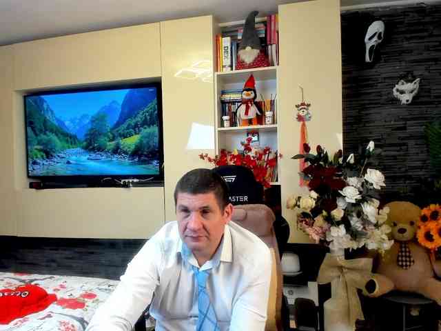 spatacusdaddy48 Live Webcam on BongaCams