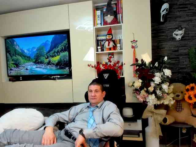 spatacusdaddy48