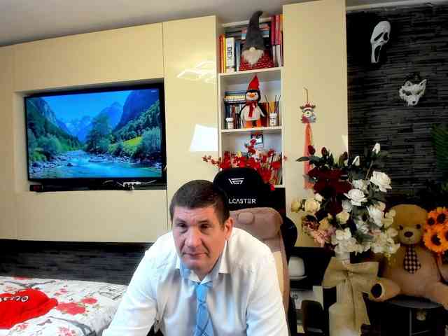 spatacusdaddy48 Live Webcam on BongaCams