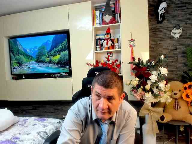 spatacusdaddy48