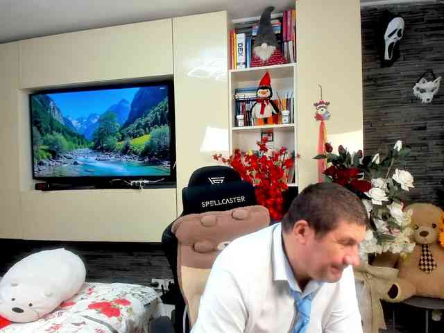spatacusdaddy48