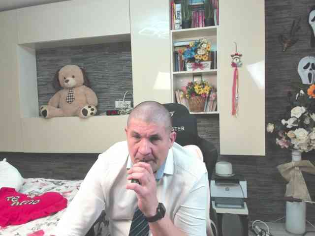 spatacusdaddy48