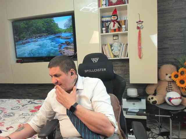 spatacusdaddy48 Sex Cam Show