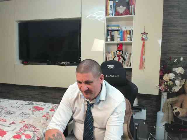 spatacusdaddy48
