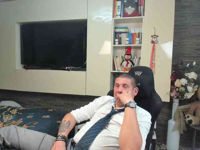 spatacusdaddy48