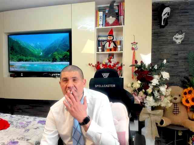 spatacusdaddy48