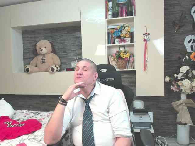 spatacusdaddy48