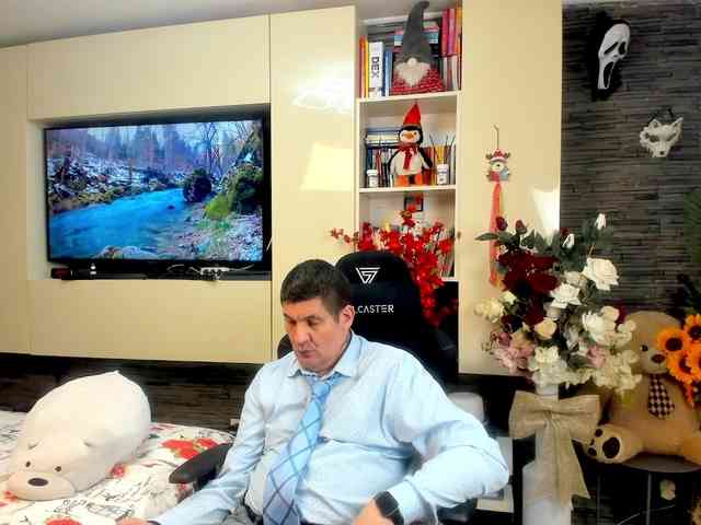 spatacusdaddy48 Live Webcam on BongaCams