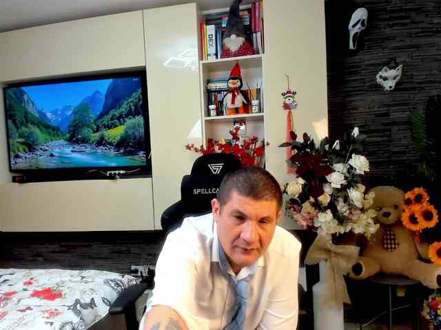 spatacusdaddy48
