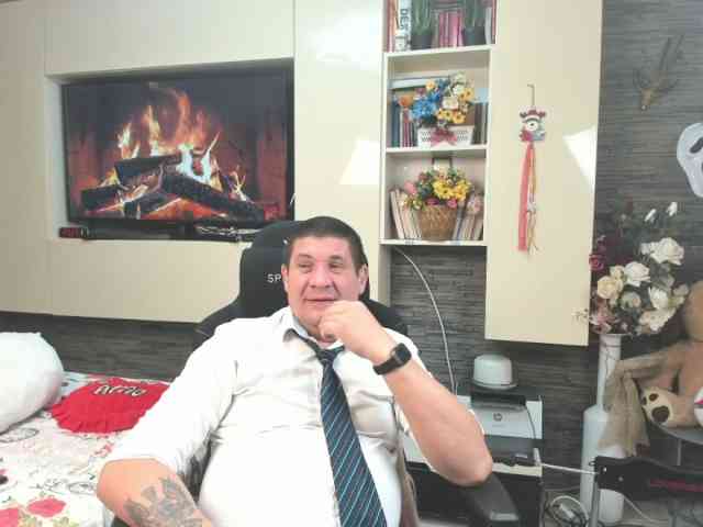 spatacusdaddy48