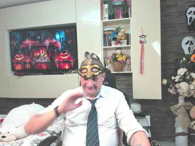 spatacusdaddy48
