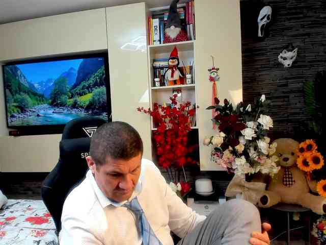 spatacusdaddy48