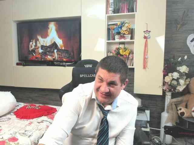 spatacusdaddy48