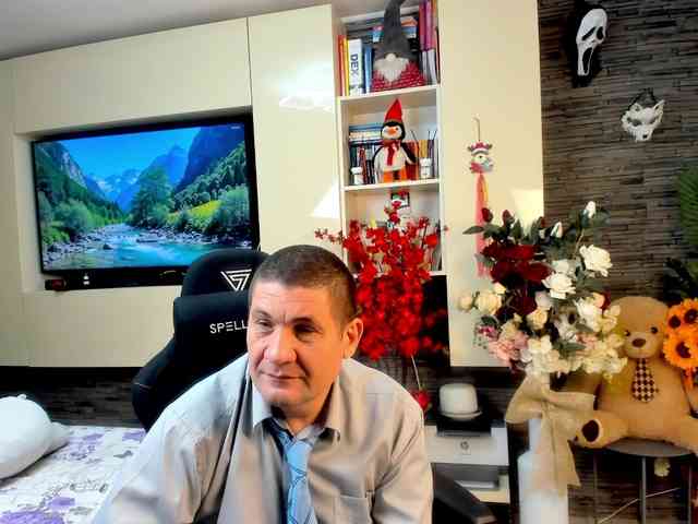 spatacusdaddy48