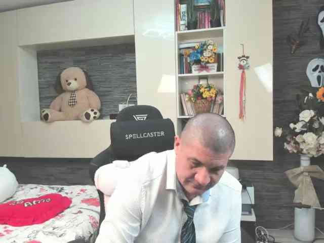 spatacusdaddy48