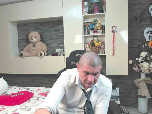 spatacusdaddy48