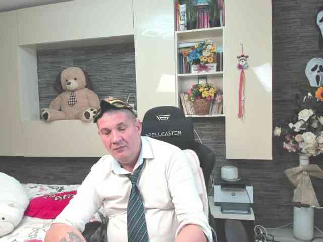 spatacusdaddy48