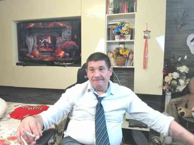 spatacusdaddy48