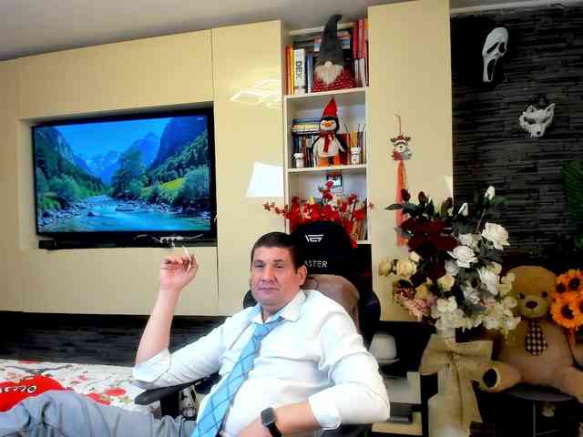 spatacusdaddy48 Live Webcam on BongaCams