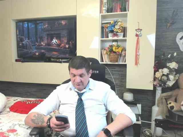 spatacusdaddy48