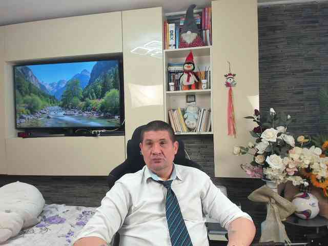 spatacusdaddy48