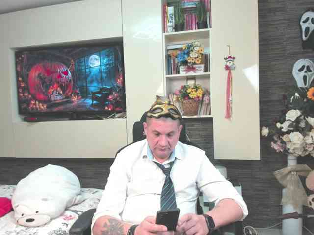 spatacusdaddy48