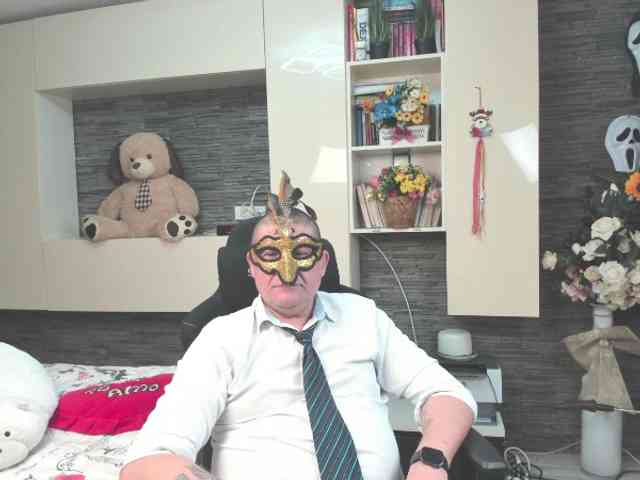 spatacusdaddy48
