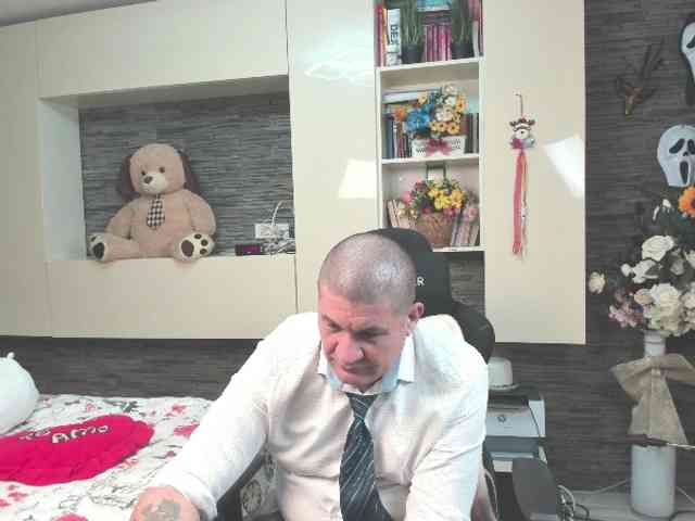 spatacusdaddy48