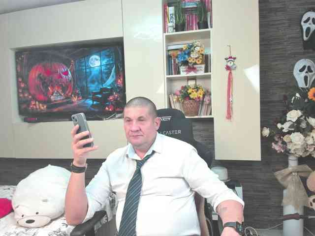 spatacusdaddy48