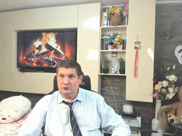spatacusdaddy48