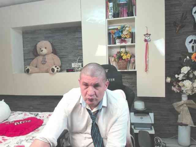 spatacusdaddy48