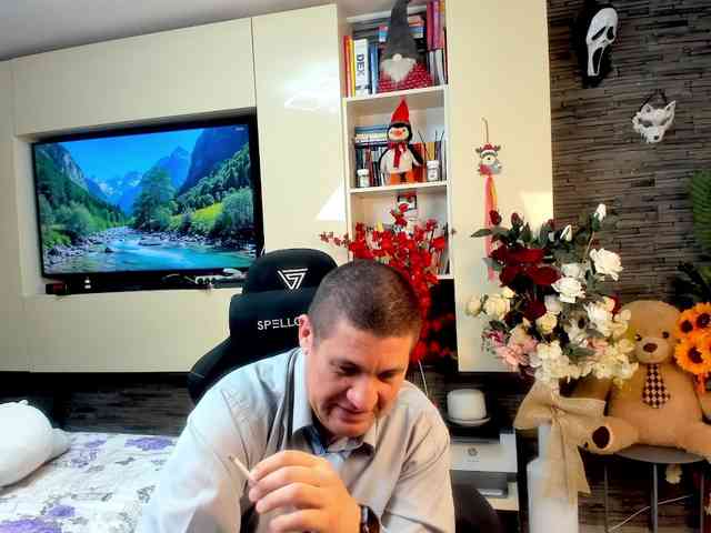spatacusdaddy48