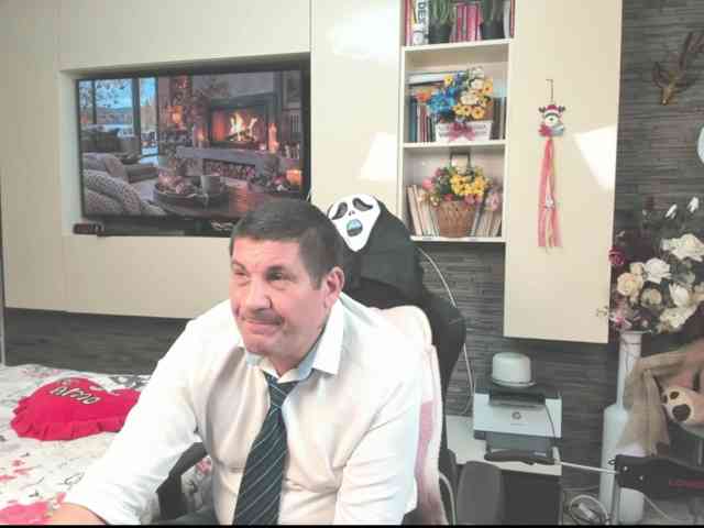 spatacusdaddy48