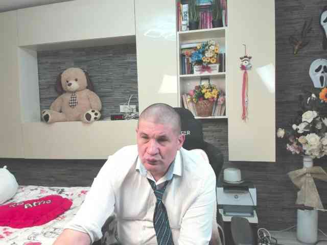 spatacusdaddy48