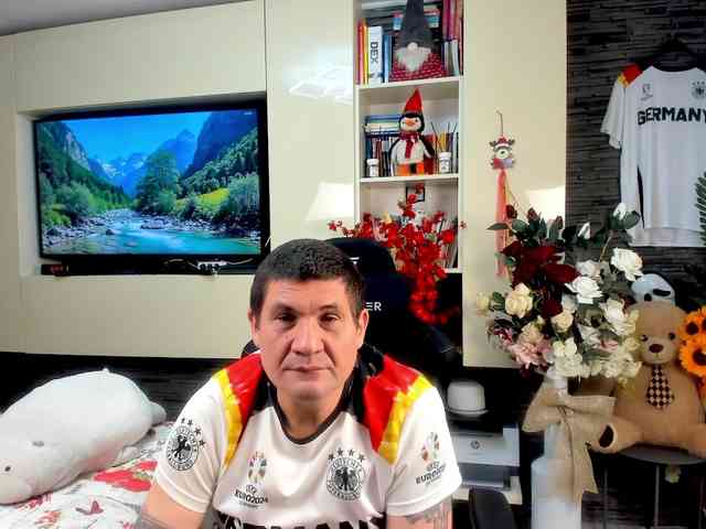 spatacusdaddy48