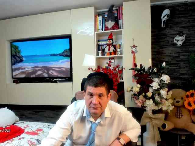 spatacusdaddy48 Live Webcam on BongaCams