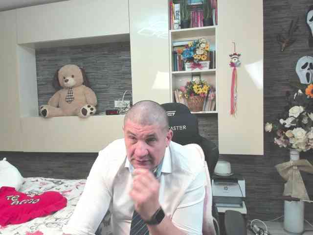 spatacusdaddy48