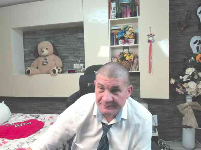 spatacusdaddy48