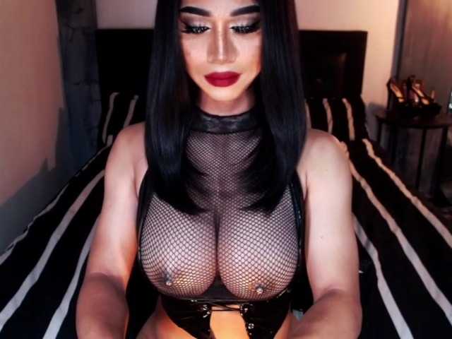 MassiveCockMistress